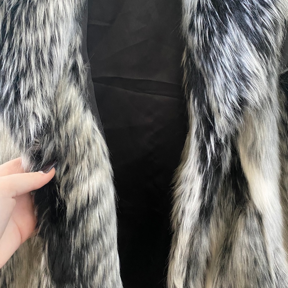 Fur Vest - Picture 3 of 3